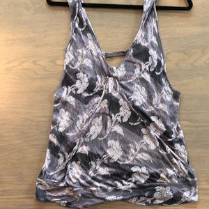 Free People sleeveless drapey grey top size Medium